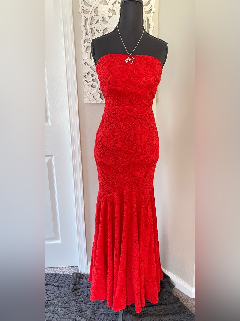 Vintage 80s 90s Y2K Cache Red Lace Mermaid Maxi Dress Strapless Party Prom sz 2